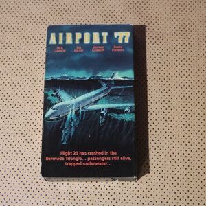 Airport 77 VHS